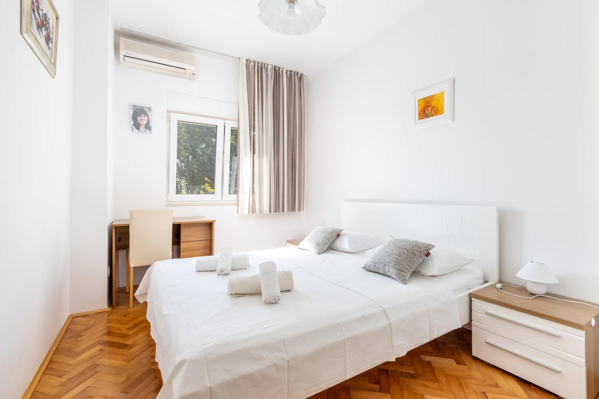Rosemary Apartments Duce Luaran gambar