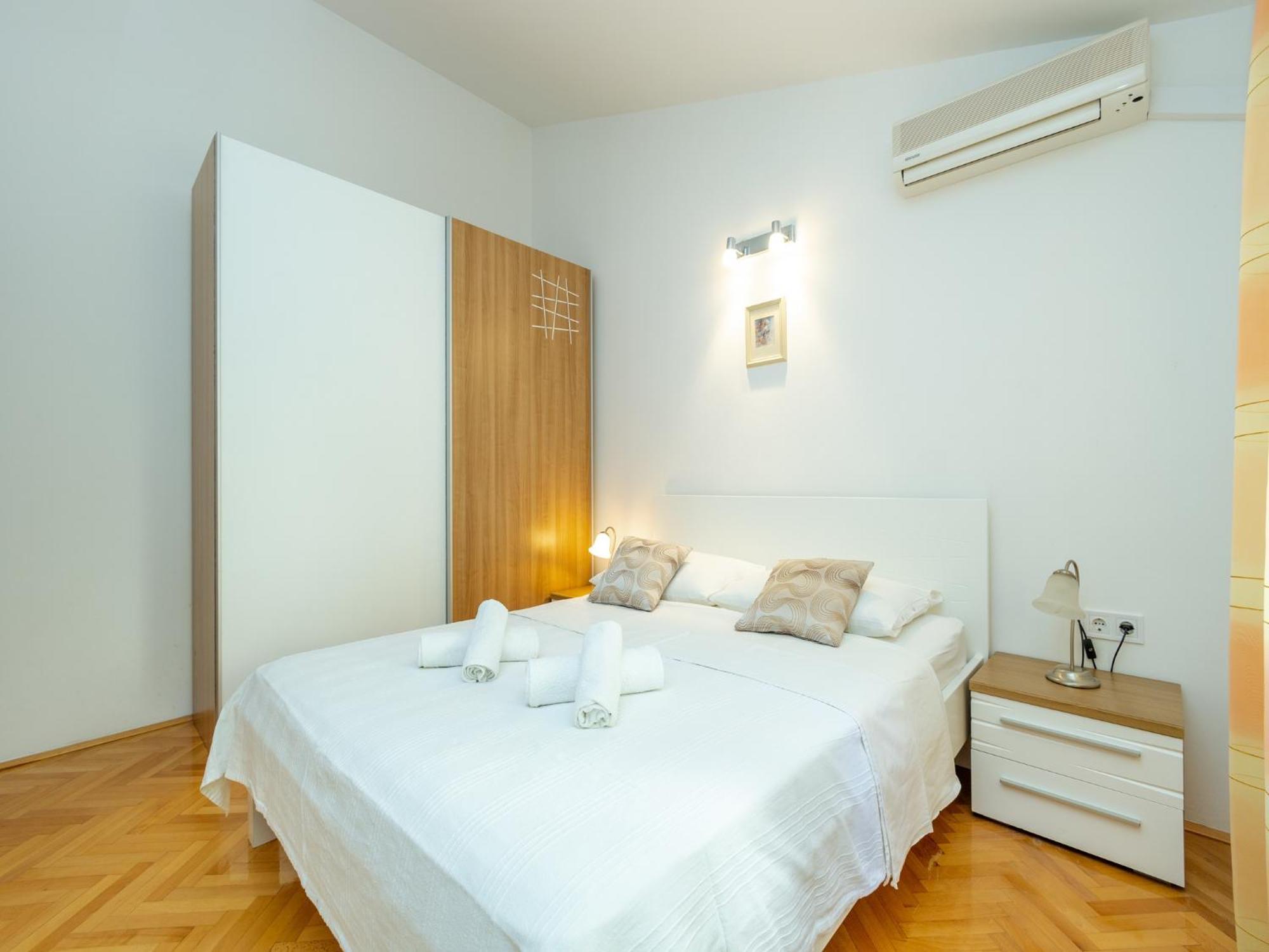 Rosemary Apartments Duce Luaran gambar
