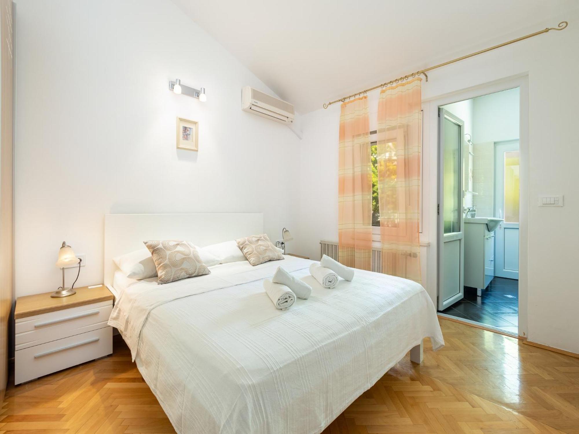 Rosemary Apartments Duce Luaran gambar